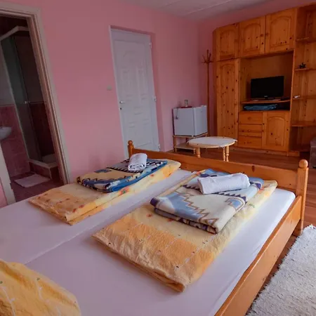 Kovacs Vendeghaz Guest house Vonyarcvashegy